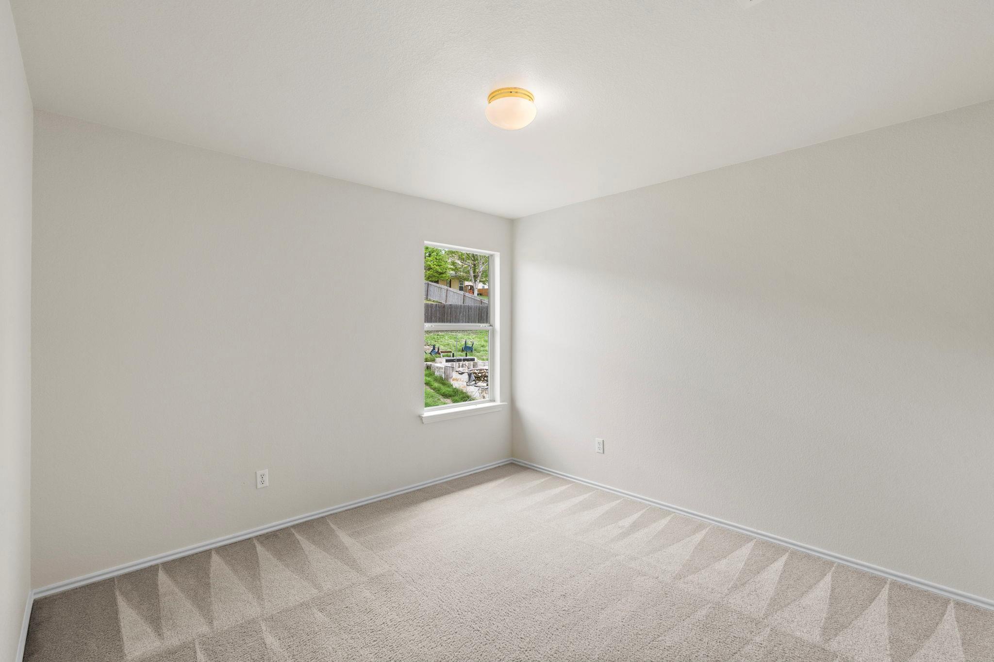 208 Dandelion Loop Kyle TX 78640