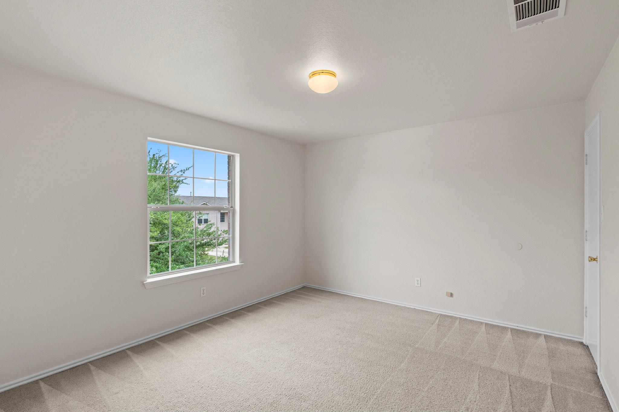 208 Dandelion Loop Kyle TX 78640