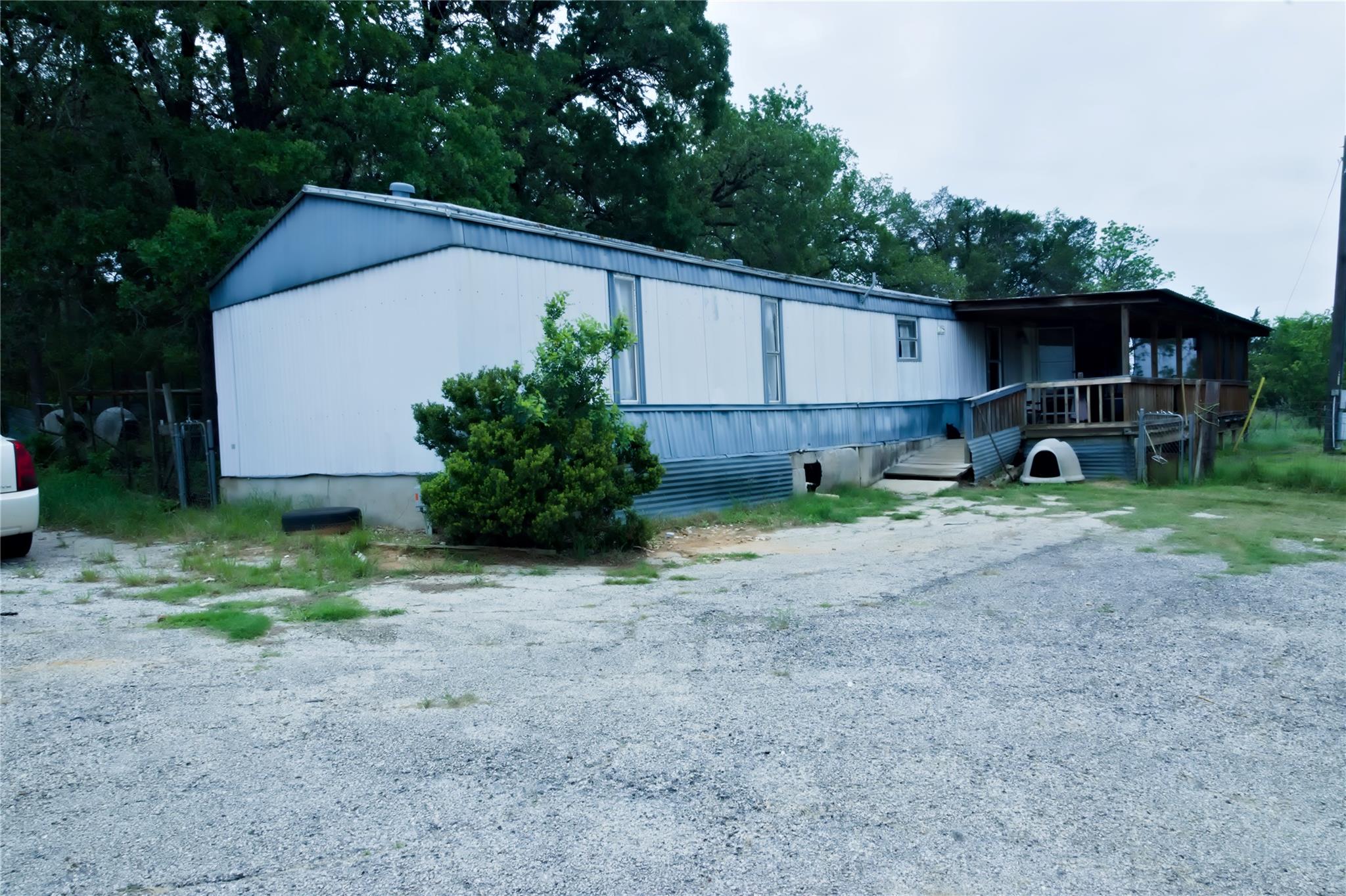 109 Wayside Drive Elgin TX 78621