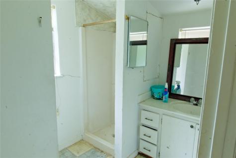 109 Wayside Drive Elgin TX 78621
