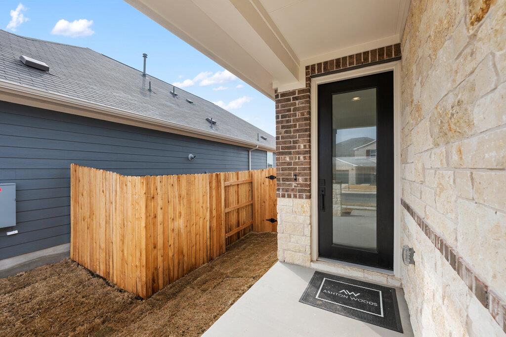 9721 Serene Bliss Lane Buda TX 78610