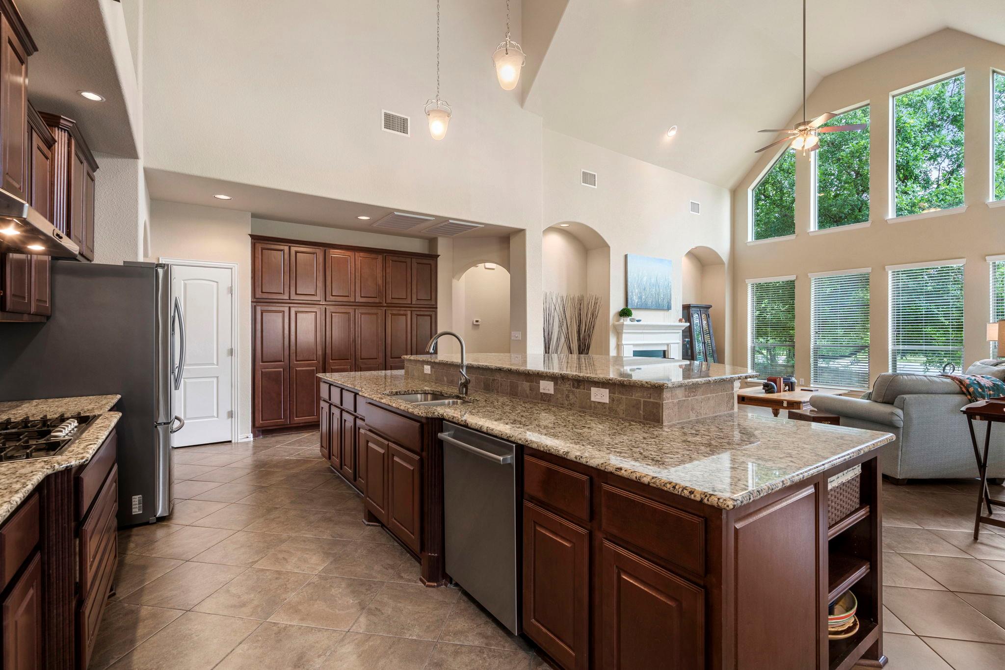 2124 Turtle Mountain Bend Austin TX 78748