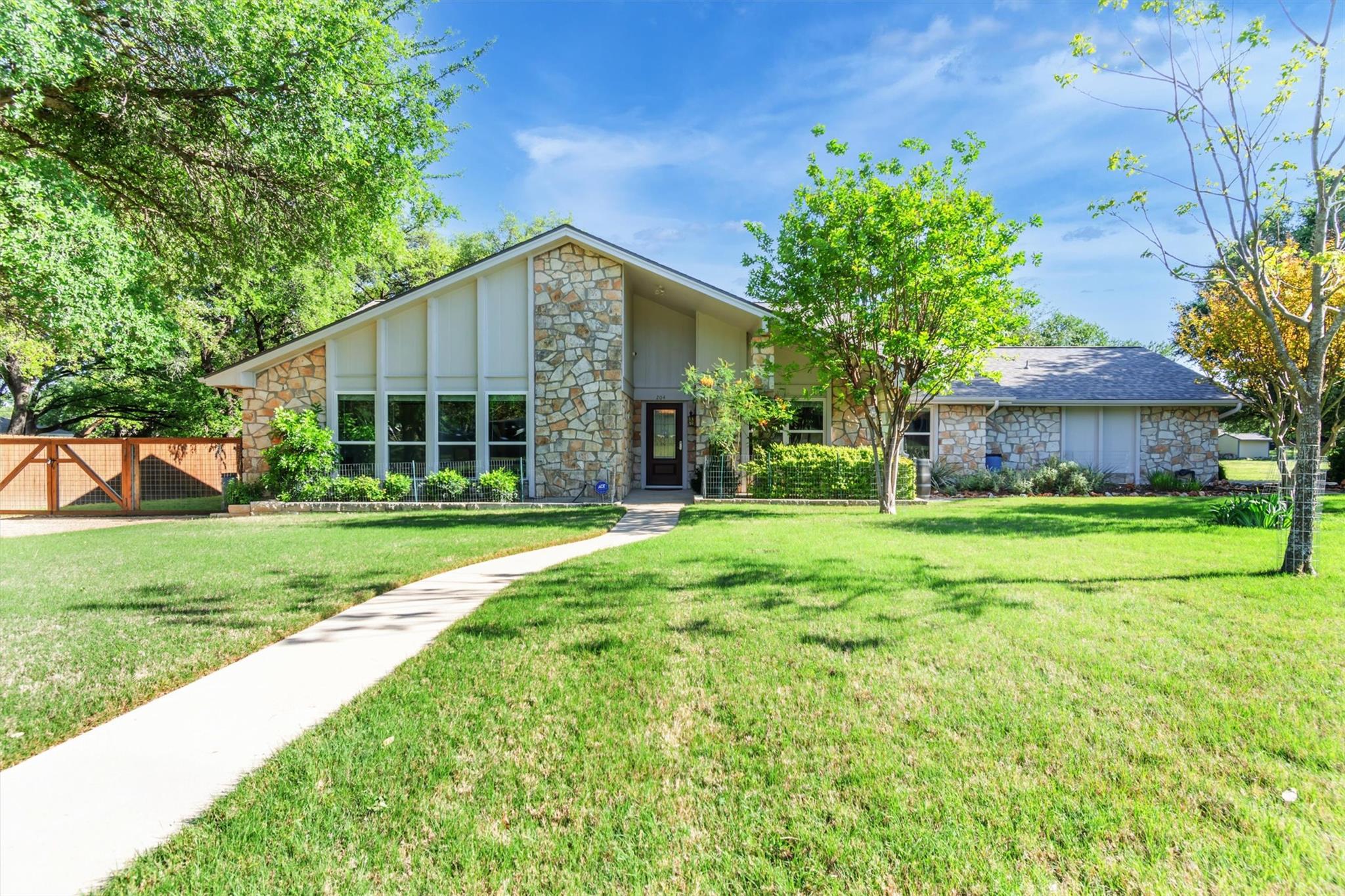 204 Mesa Drive Georgetown TX 78628