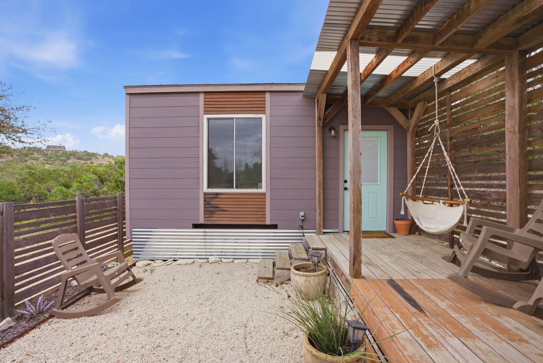530 Pioneer Trail Dripping Springs TX 78620