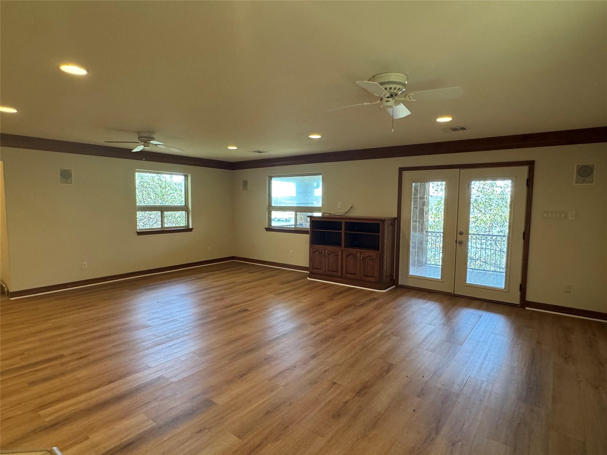 20700 E Lakeshore Drive Spicewood TX 78669