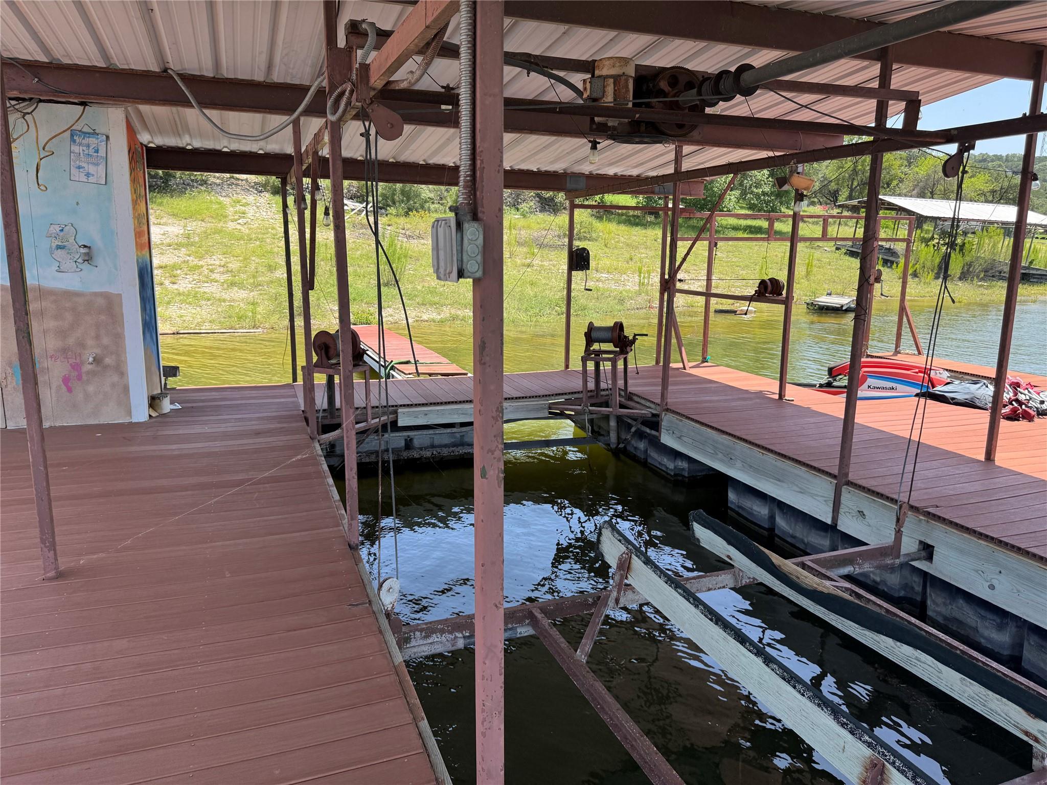 20700 E Lakeshore Drive Spicewood TX 78669