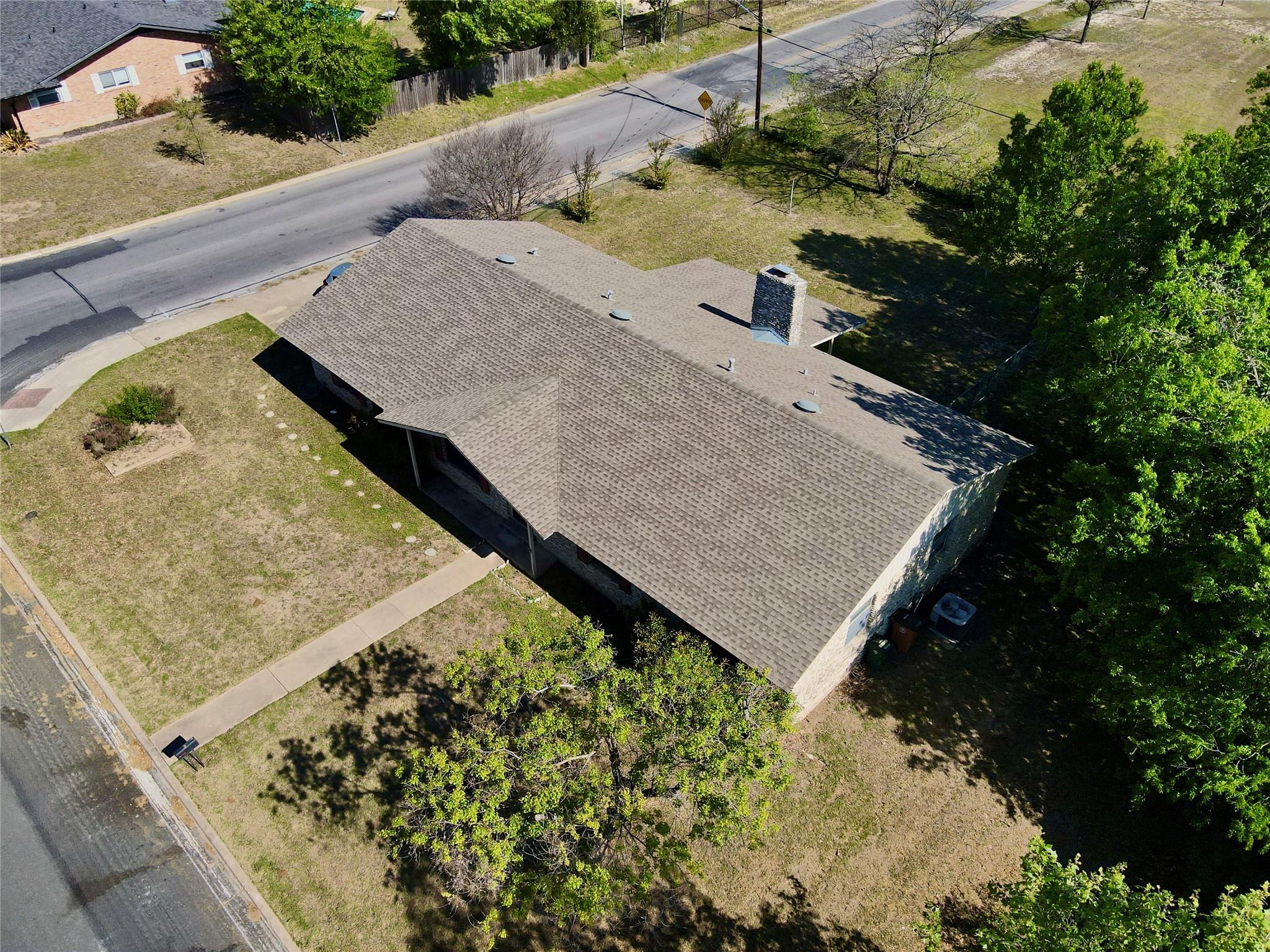 1000 Hollybluff Street Austin TX 78753