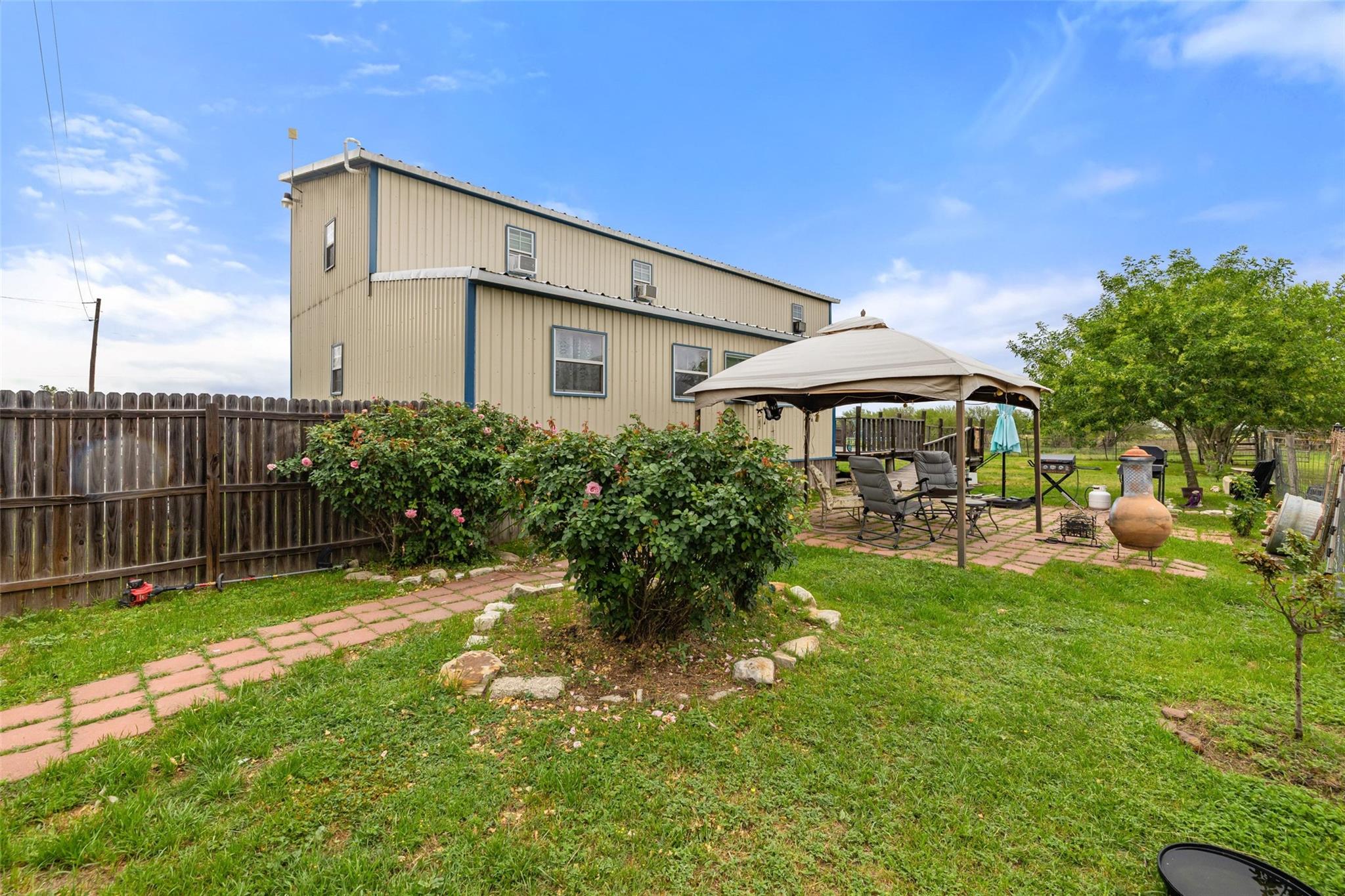 3210 County Road 226 Giddings TX 78942