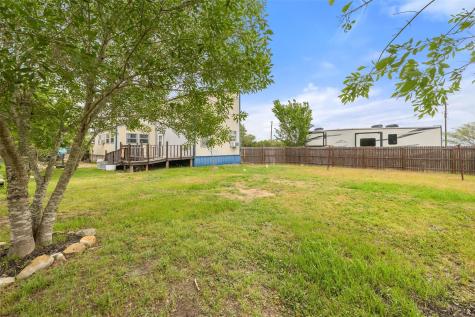 3210 County Road 226 Giddings TX 78942