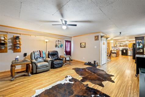 3210 County Road 226 Giddings TX 78942