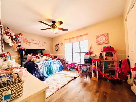 1904 N Hoover Avenue Cameron TX 76520