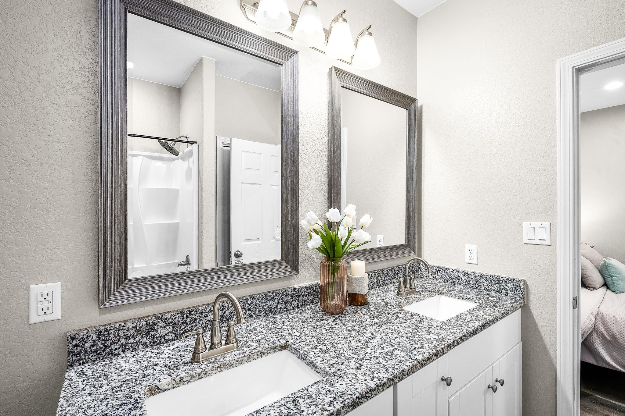 224 Spruce Avenue Luling TX 78648