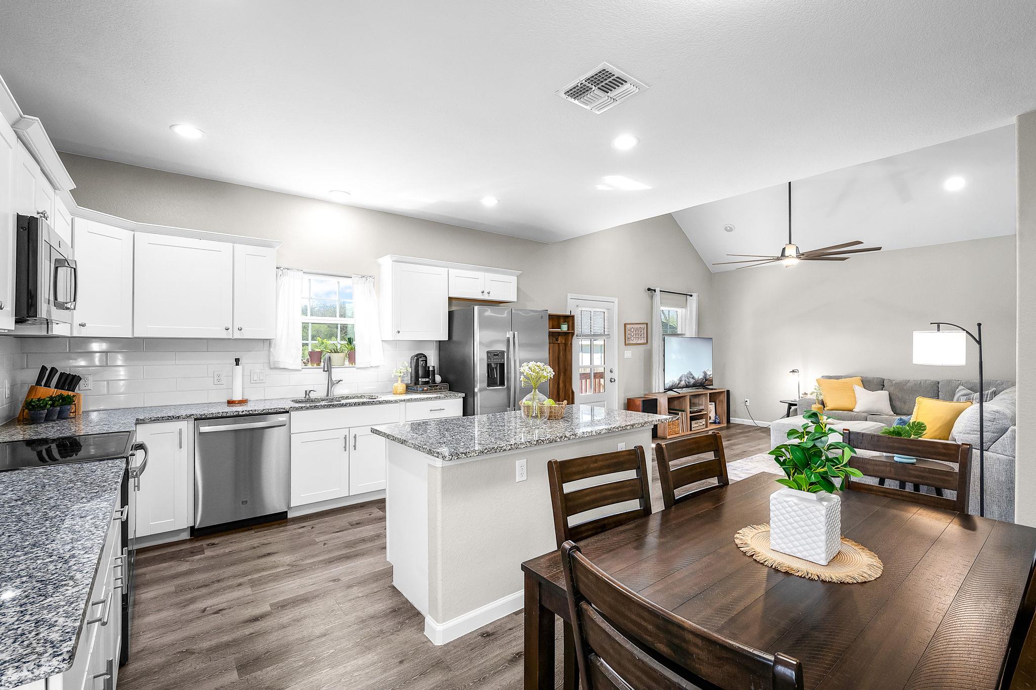 224 Spruce Avenue Luling TX 78648