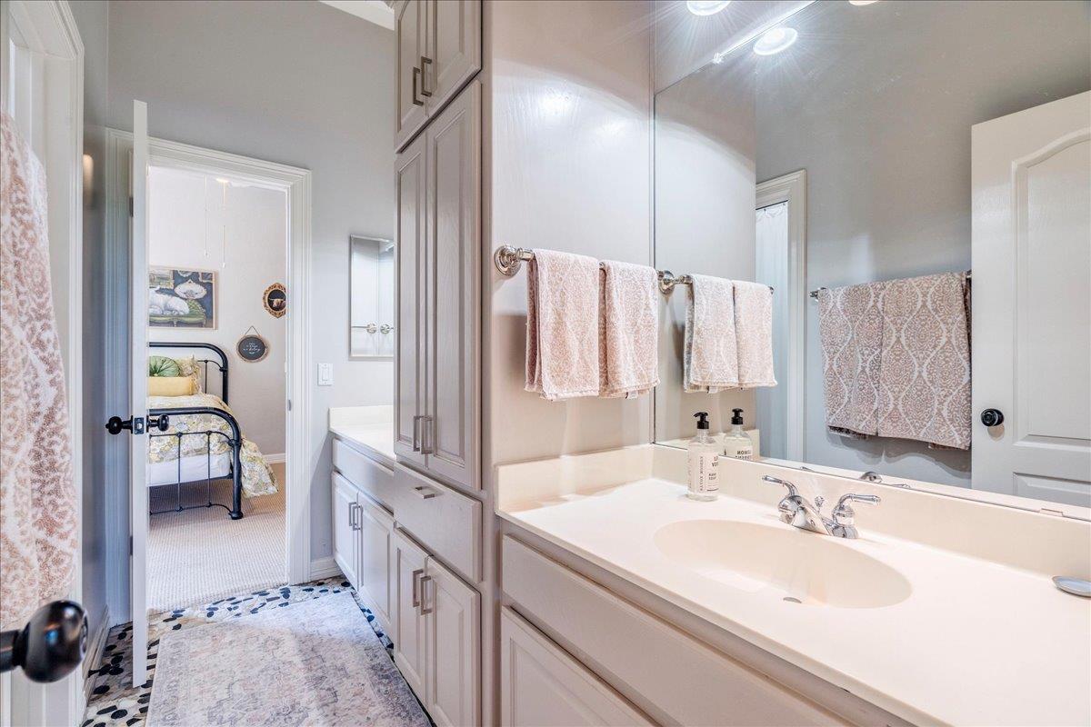 10613 River Plantation Drive Austin TX 78747