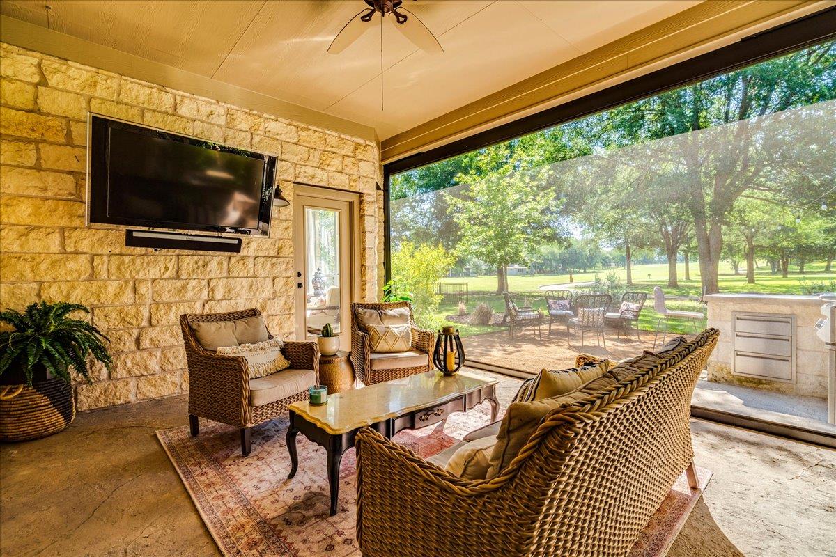 10613 River Plantation Drive Austin TX 78747