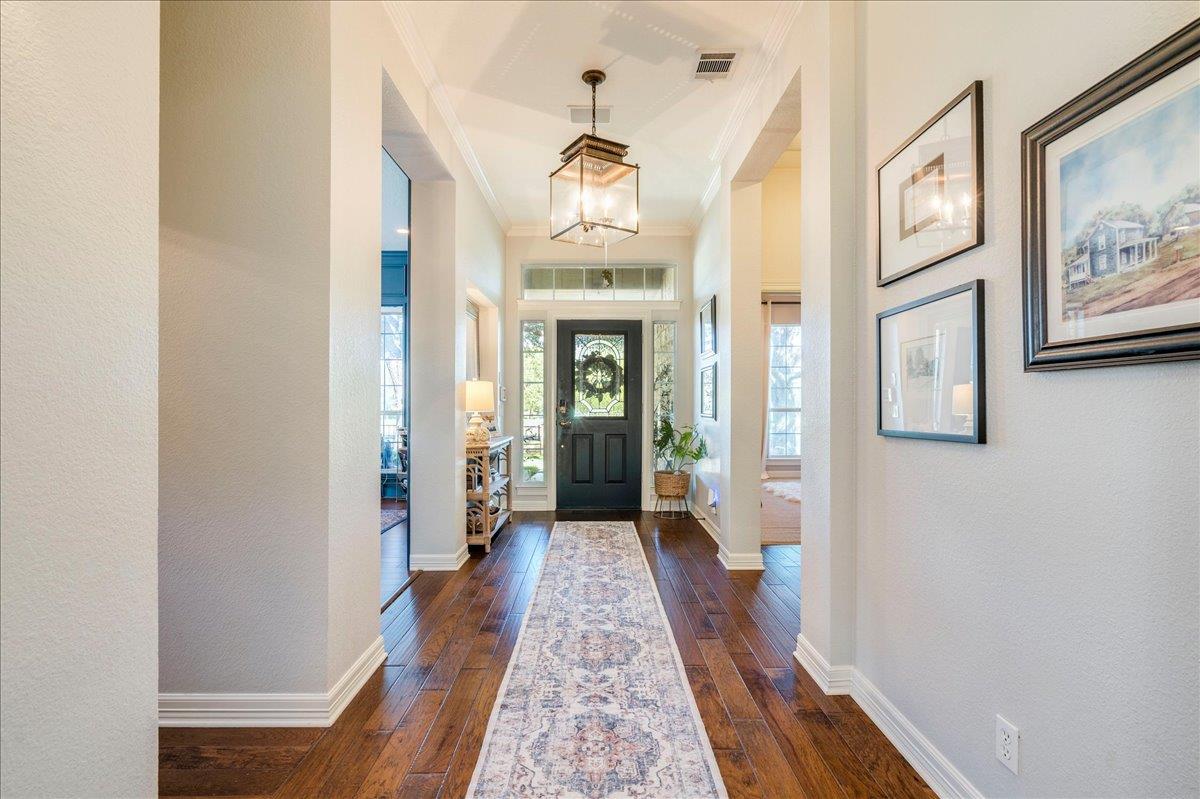 10613 River Plantation Drive Austin TX 78747