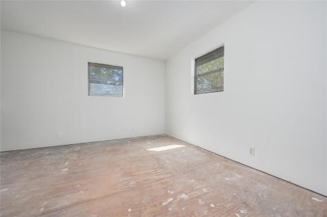 368 Lytton Lane Dale TX 78616