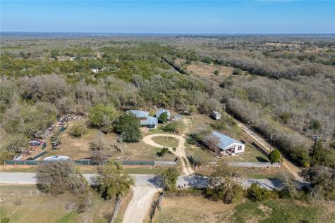 368 Lytton Lane Dale TX 78616