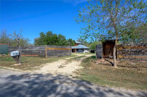 368 Lytton Lane Dale TX 78616