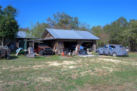 368 Lytton Lane Dale TX 78616