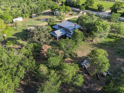 368 Lytton Lane Dale TX 78616