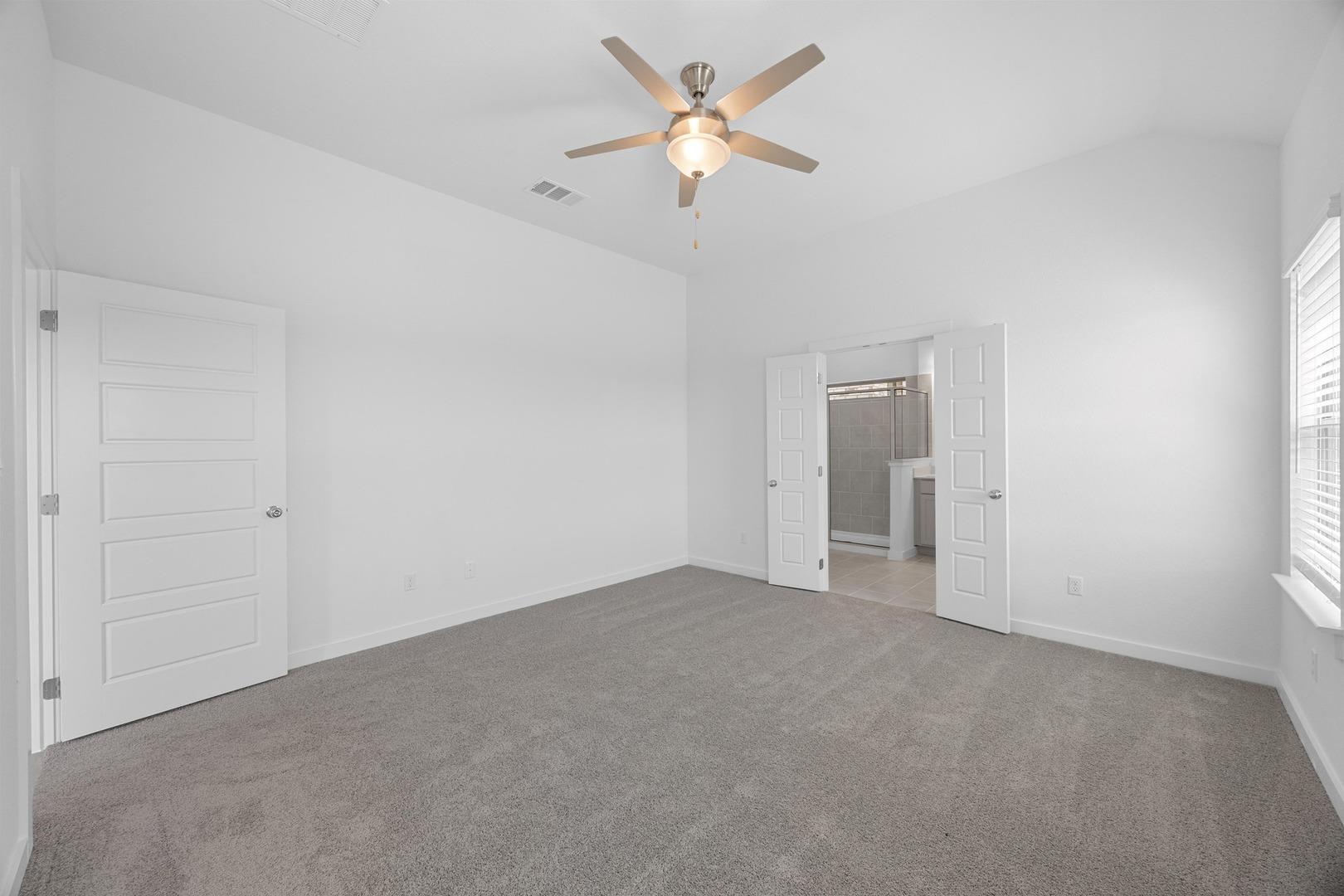 186 Hornet Street Elgin TX 78621