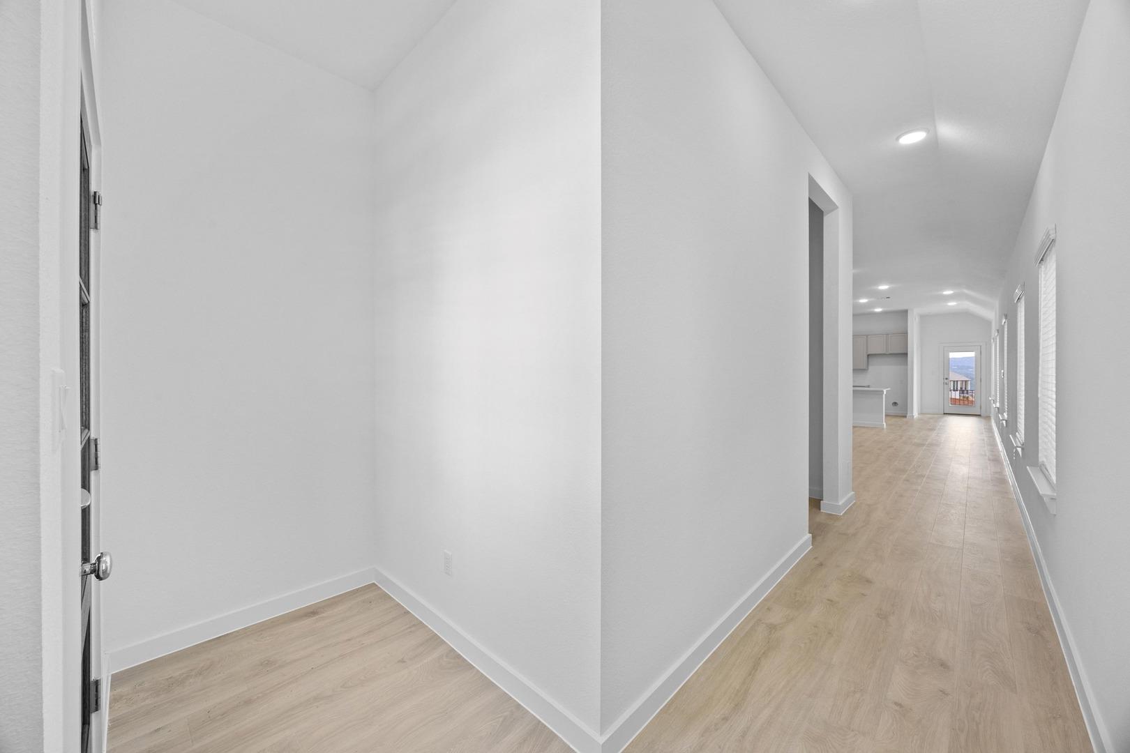 186 Hornet Street Elgin TX 78621