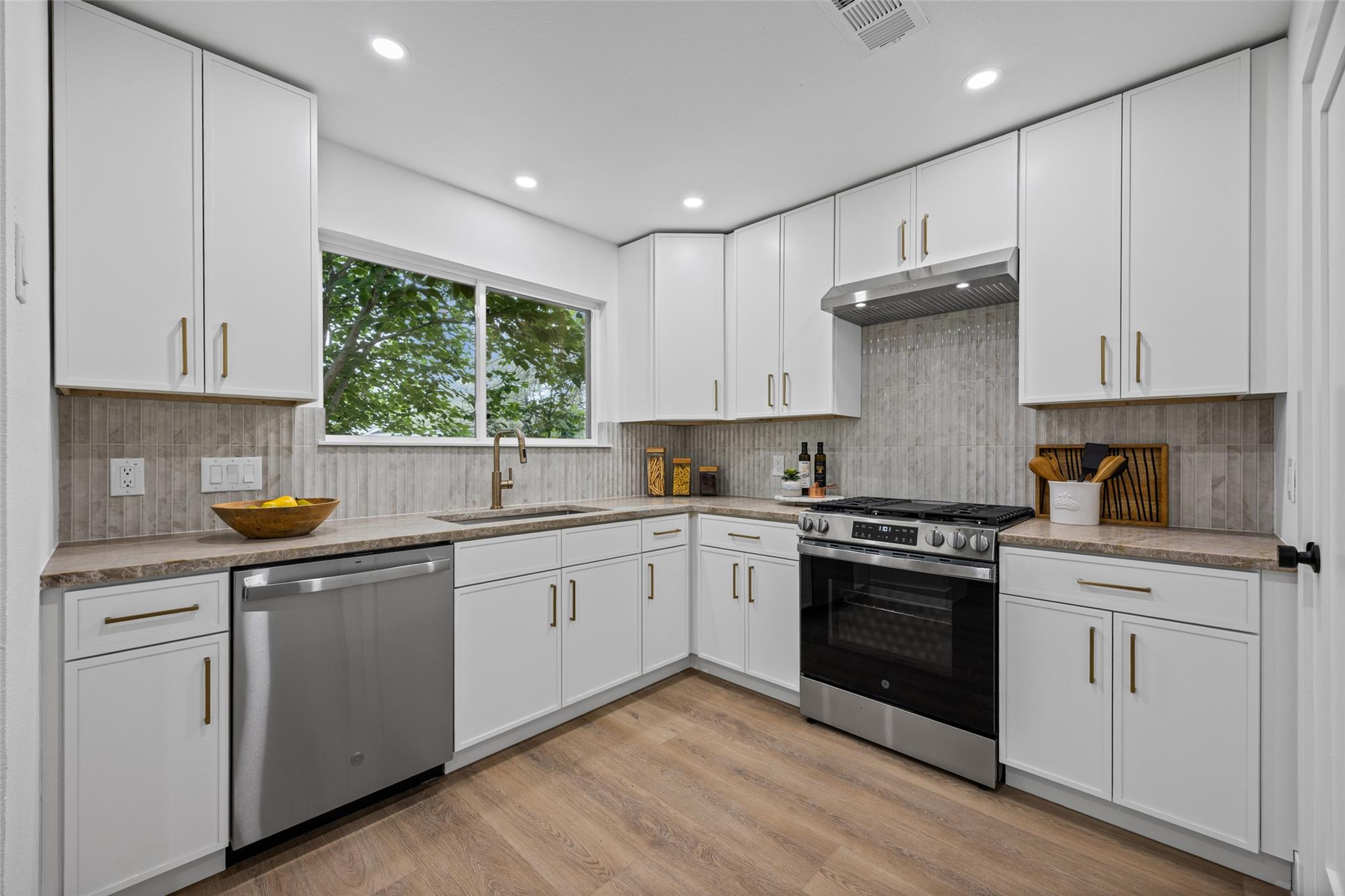 405 Tawny Drive Austin TX 78745