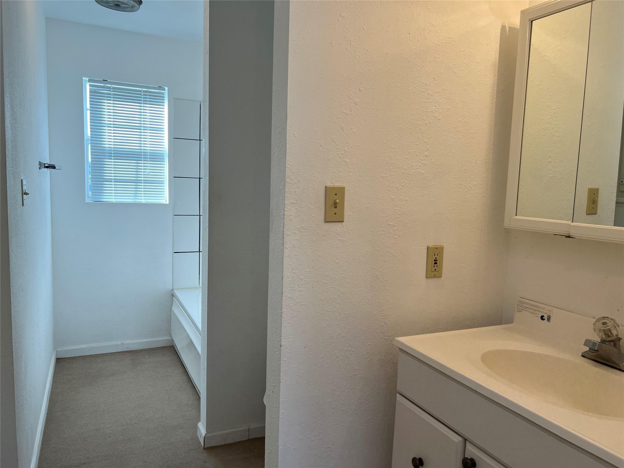 27306 Rr 12 Dripping Springs TX 78620