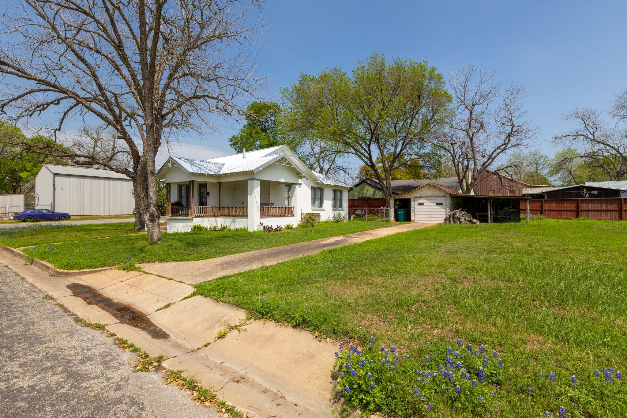258 N Water Street La Grange TX 78945
