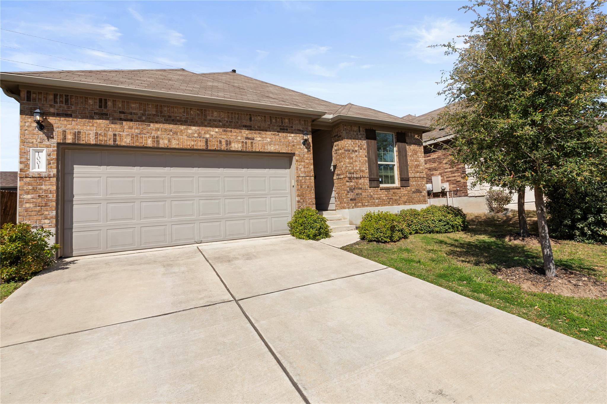 1001 Mccormick Cove Hutto TX 78634