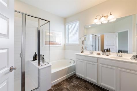 1001 Mccormick Cove Hutto TX 78634