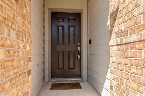 1001 Mccormick Cove Hutto TX 78634