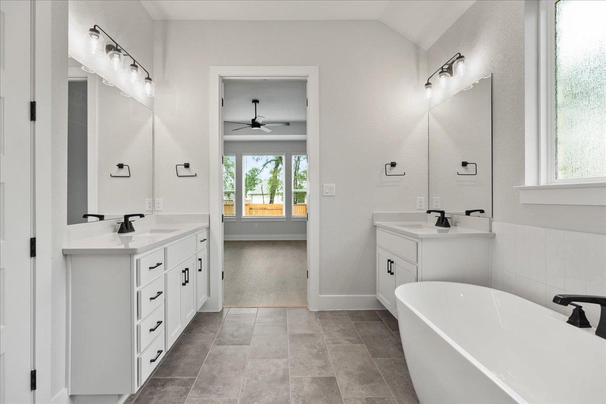 132 Lily Pad Lane Kyle TX 78640