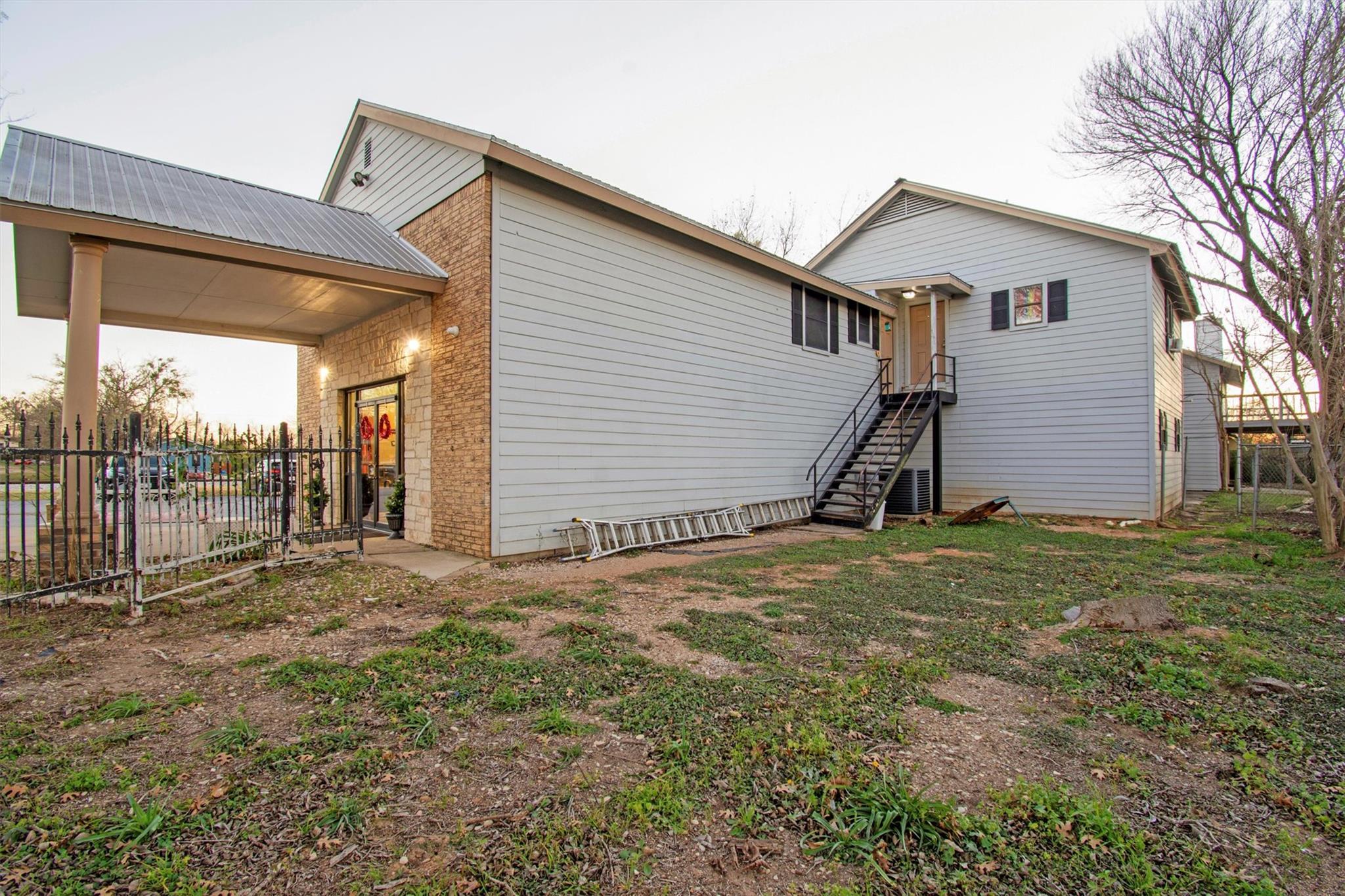 416 Depot Street Elgin TX 78621