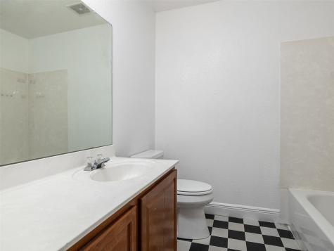 102 Erin Cove Hutto TX 78634