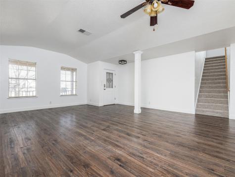 102 Erin Cove Hutto TX 78634