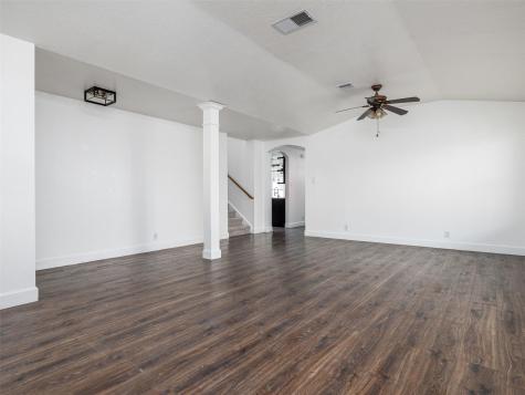 102 Erin Cove Hutto TX 78634