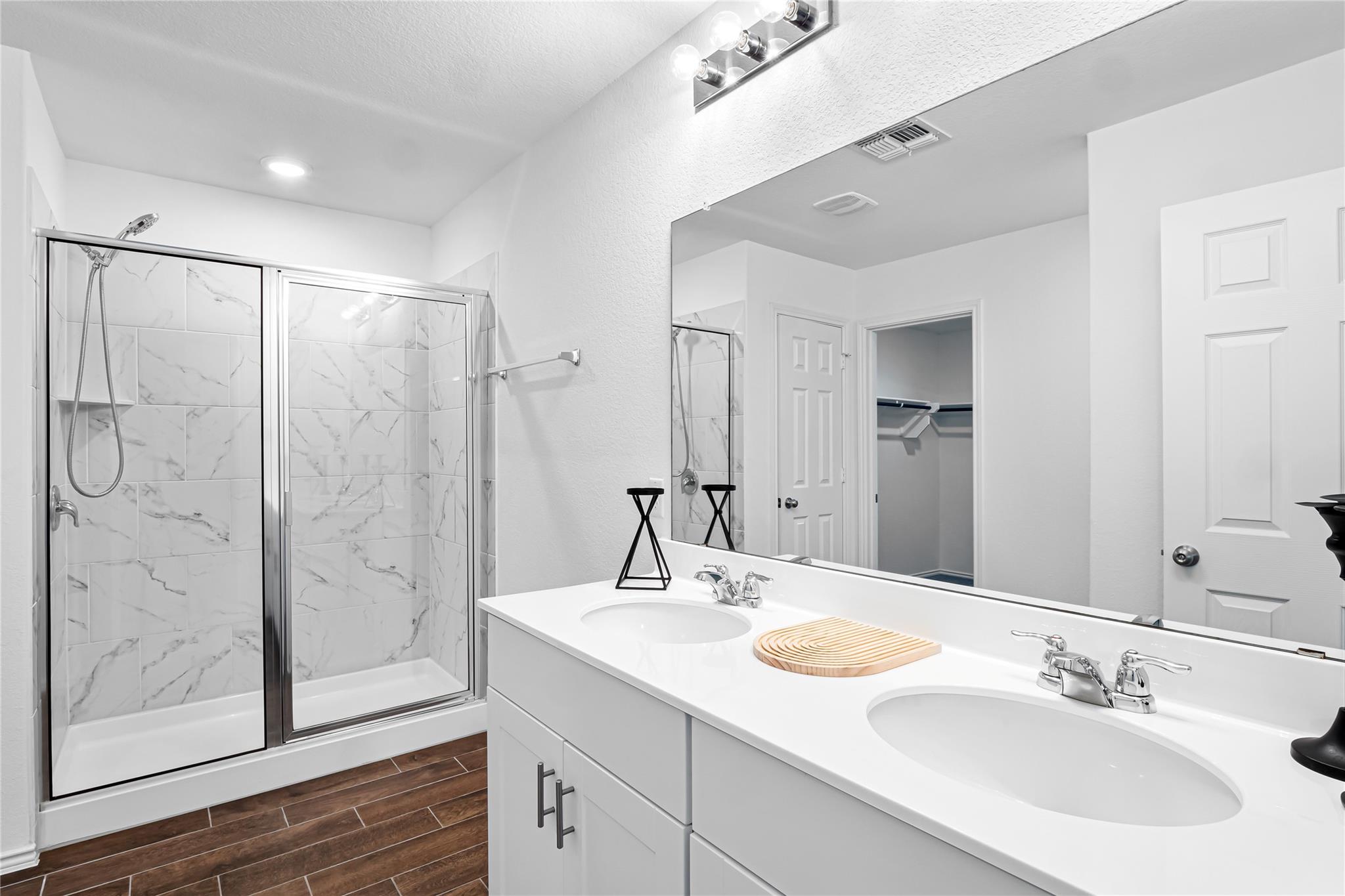137 Bennington Drive Liberty Hill TX 78642