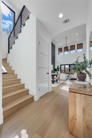 1901 W Saint Johns Avenue Austin TX 78757