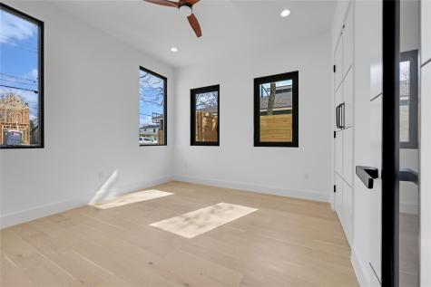 1901 W Saint Johns Avenue Austin TX 78757