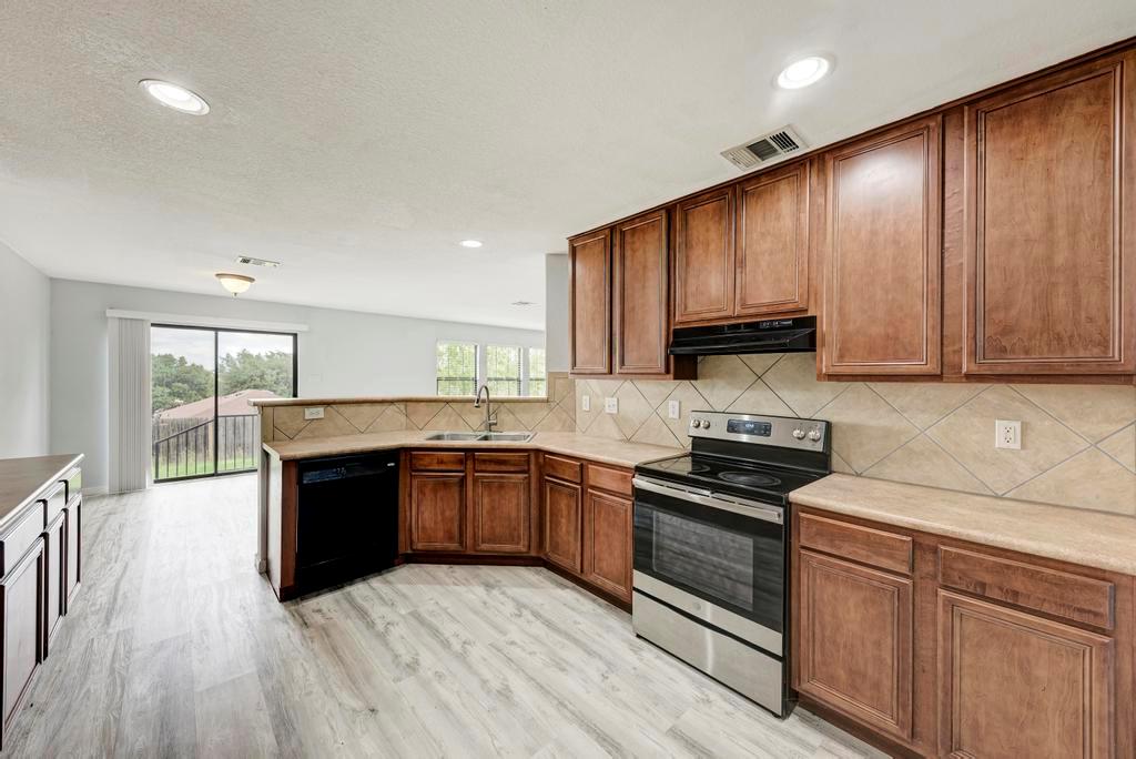 530 Sheep Trail Drive Kyle TX 78640