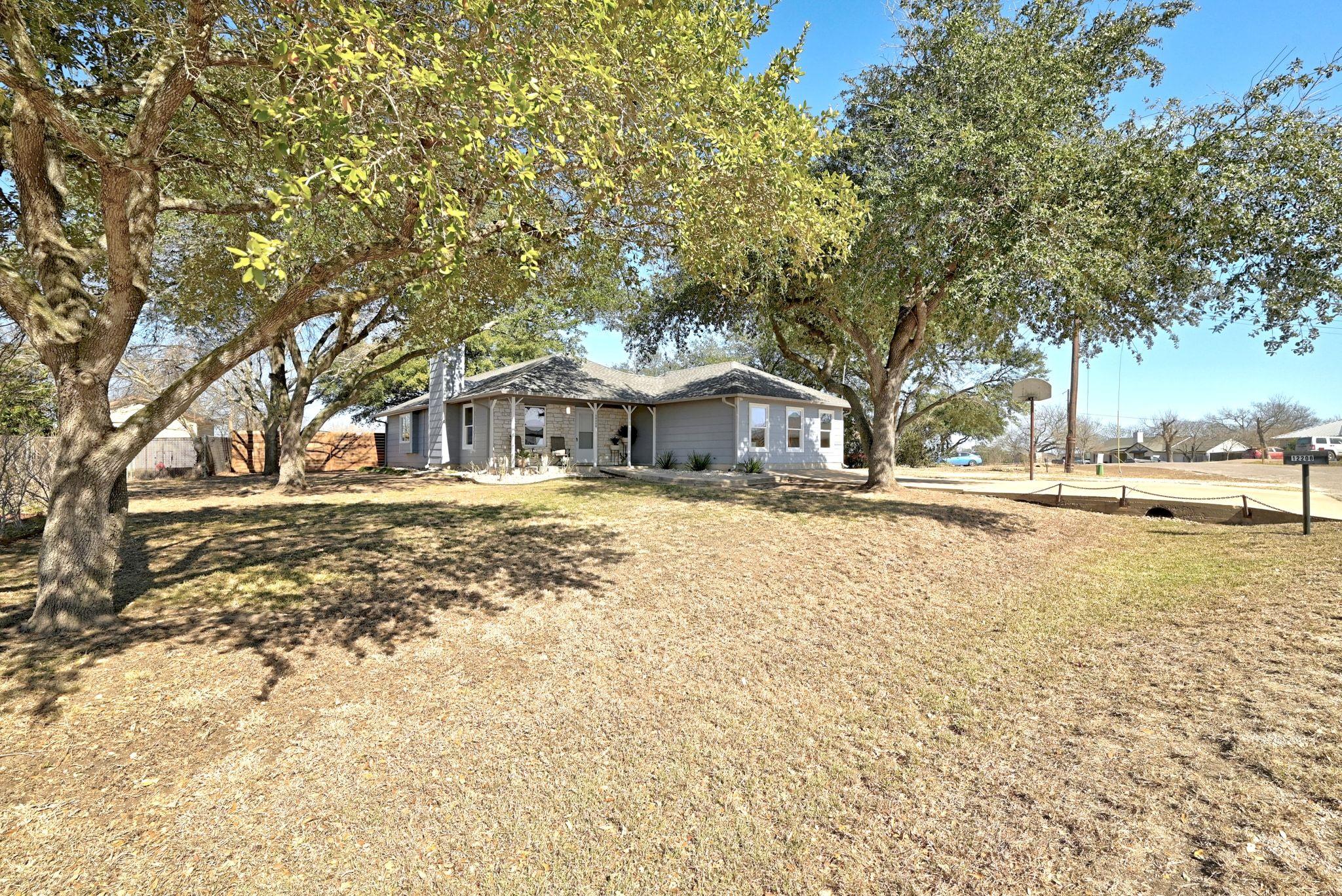 12208 Mustang Drive Buda TX 78610