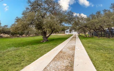 2718 Leslie Lane San Marcos TX 78666