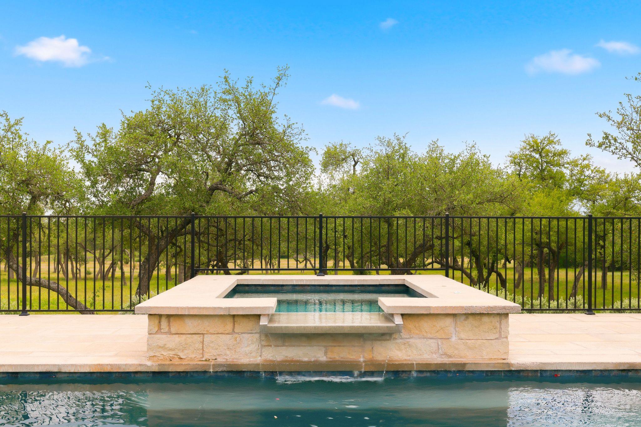 18601 Madrone Vista Drive Austin TX 78738