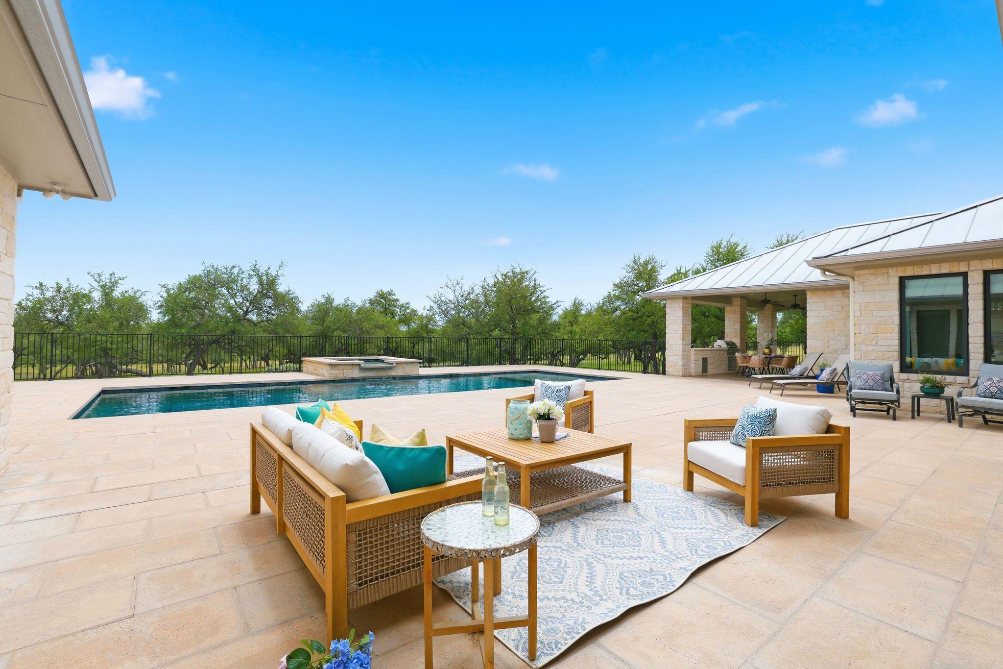 18601 Madrone Vista Drive Austin TX 78738