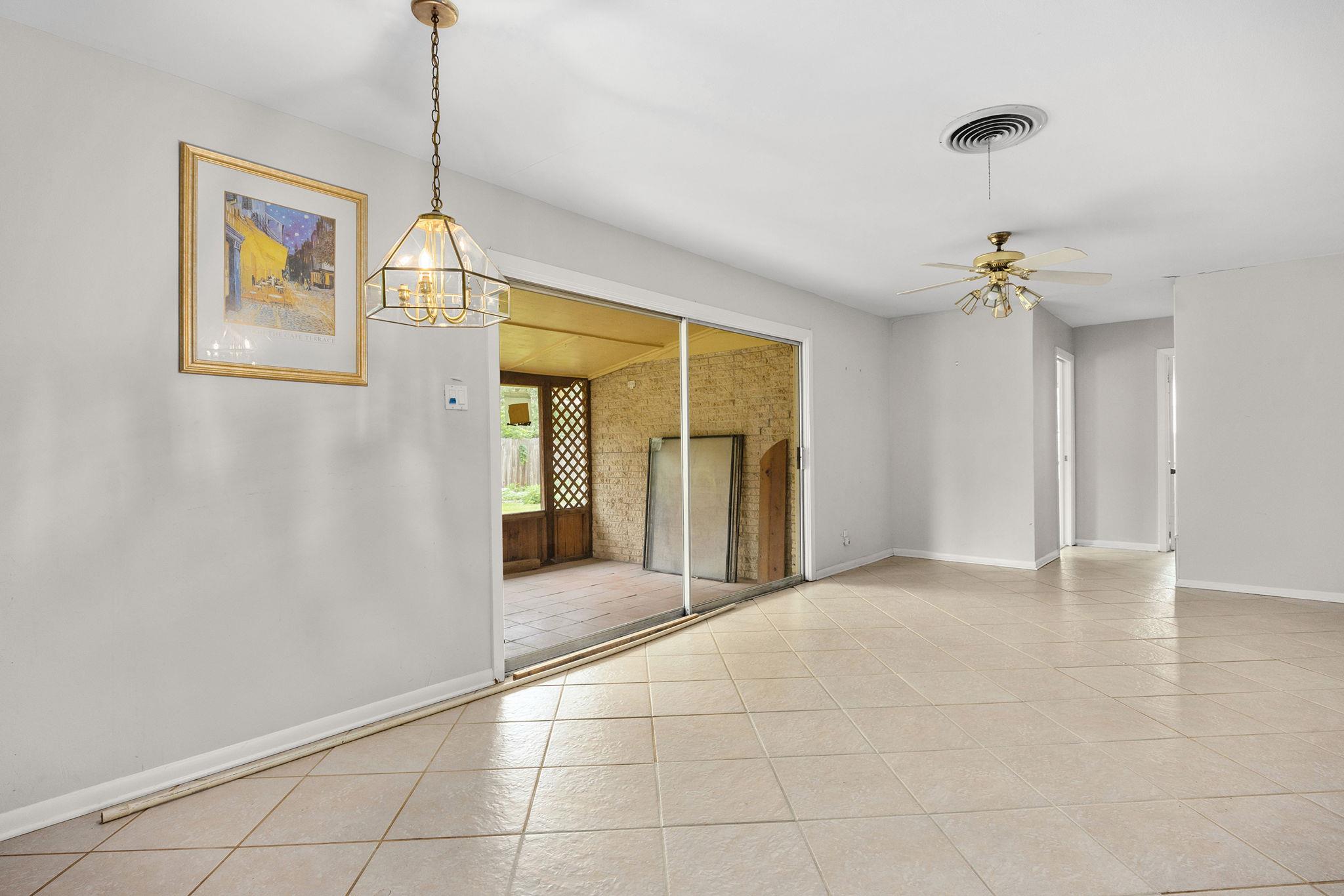 5509 Mapleleaf Drive Austin TX 78723