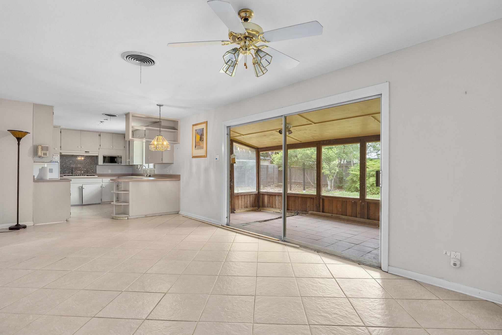 5509 Mapleleaf Drive Austin TX 78723