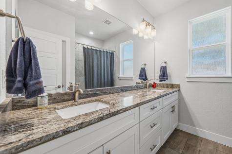 18605 Masters Cove Point Venture TX 78645