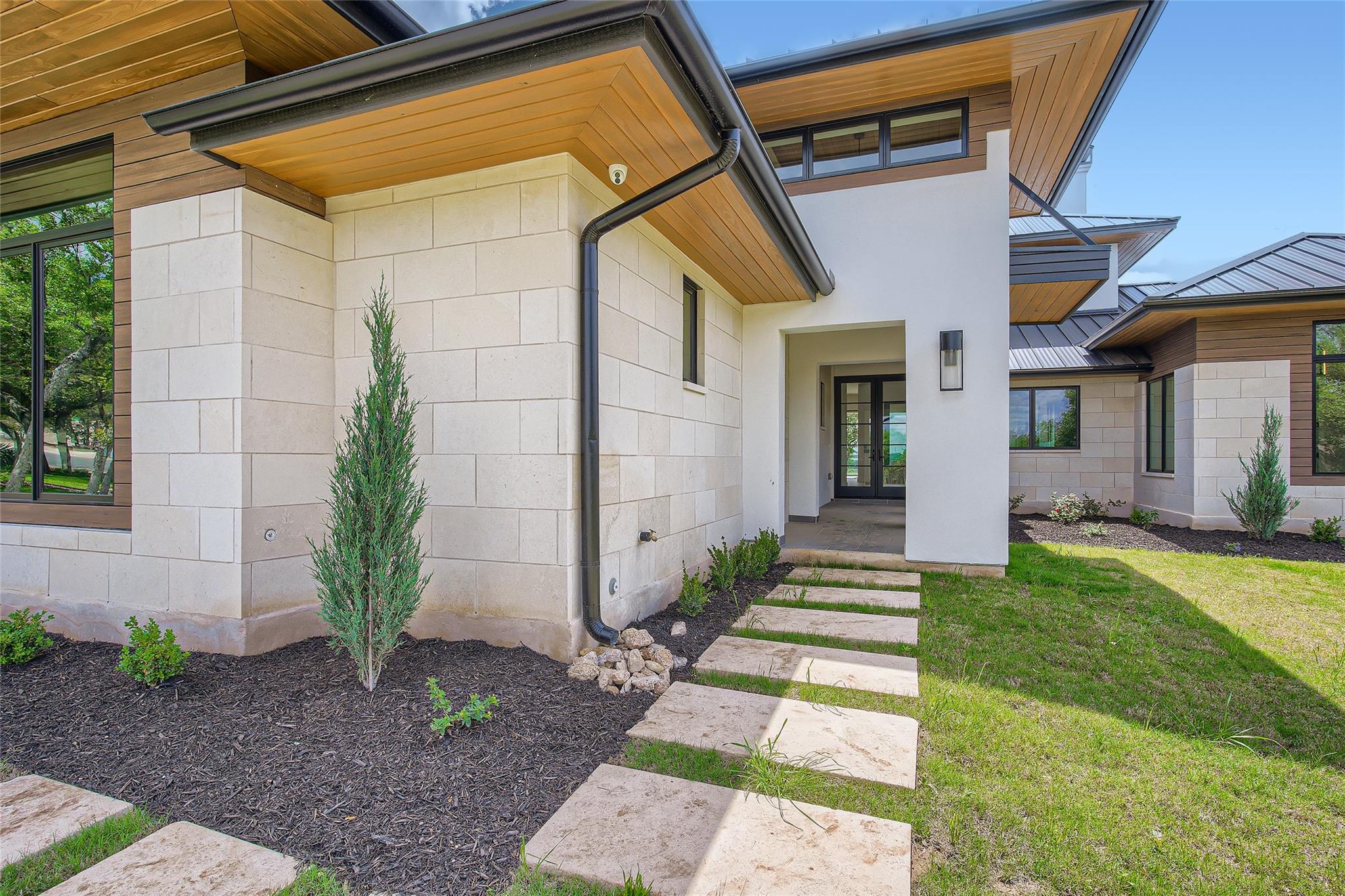20640 Moreh Peak Pass Austin TX 78738